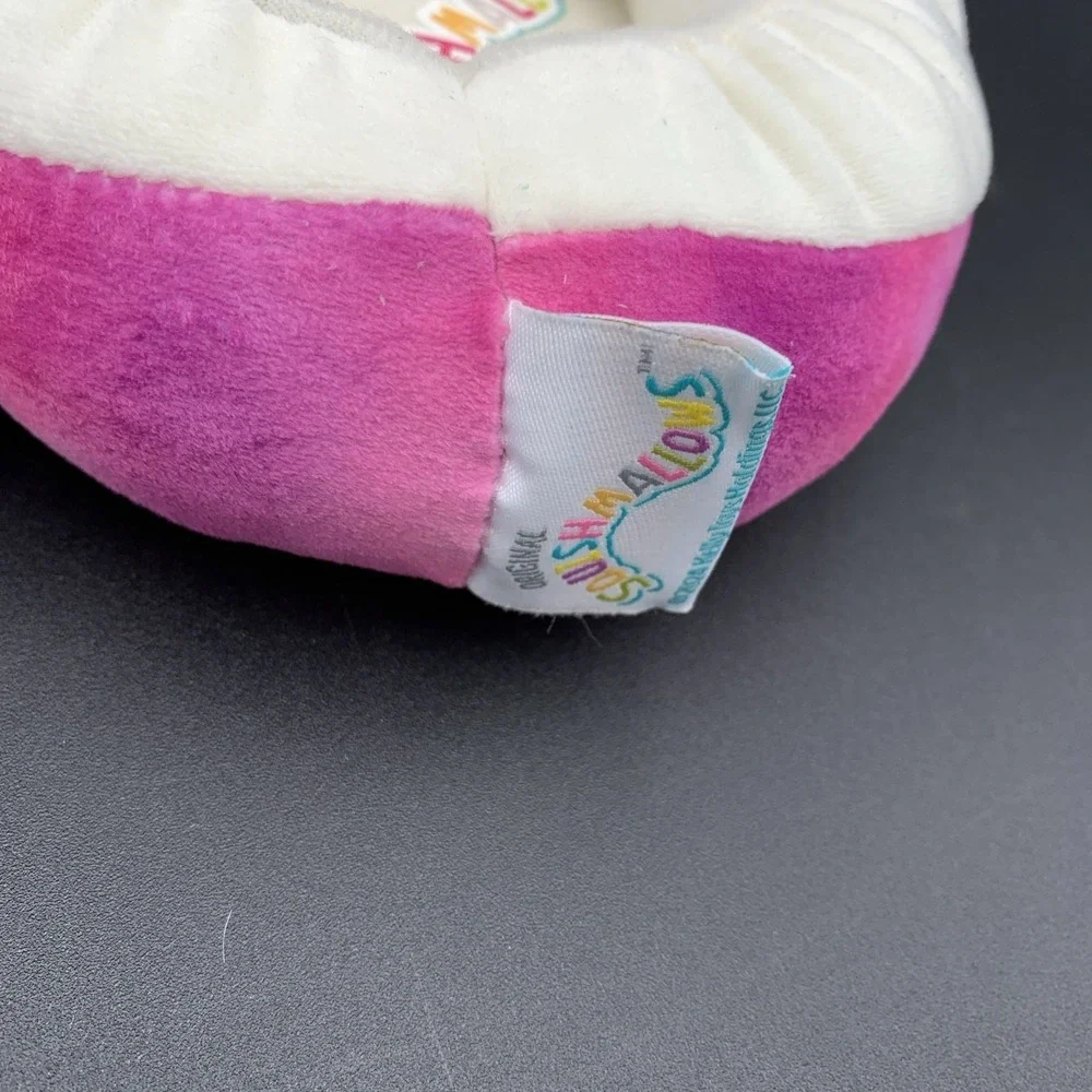 Squishmallows Lola the Unicorn Pink Tie Dye Plush Slippers‎ Girls Size L 4-5 NWT